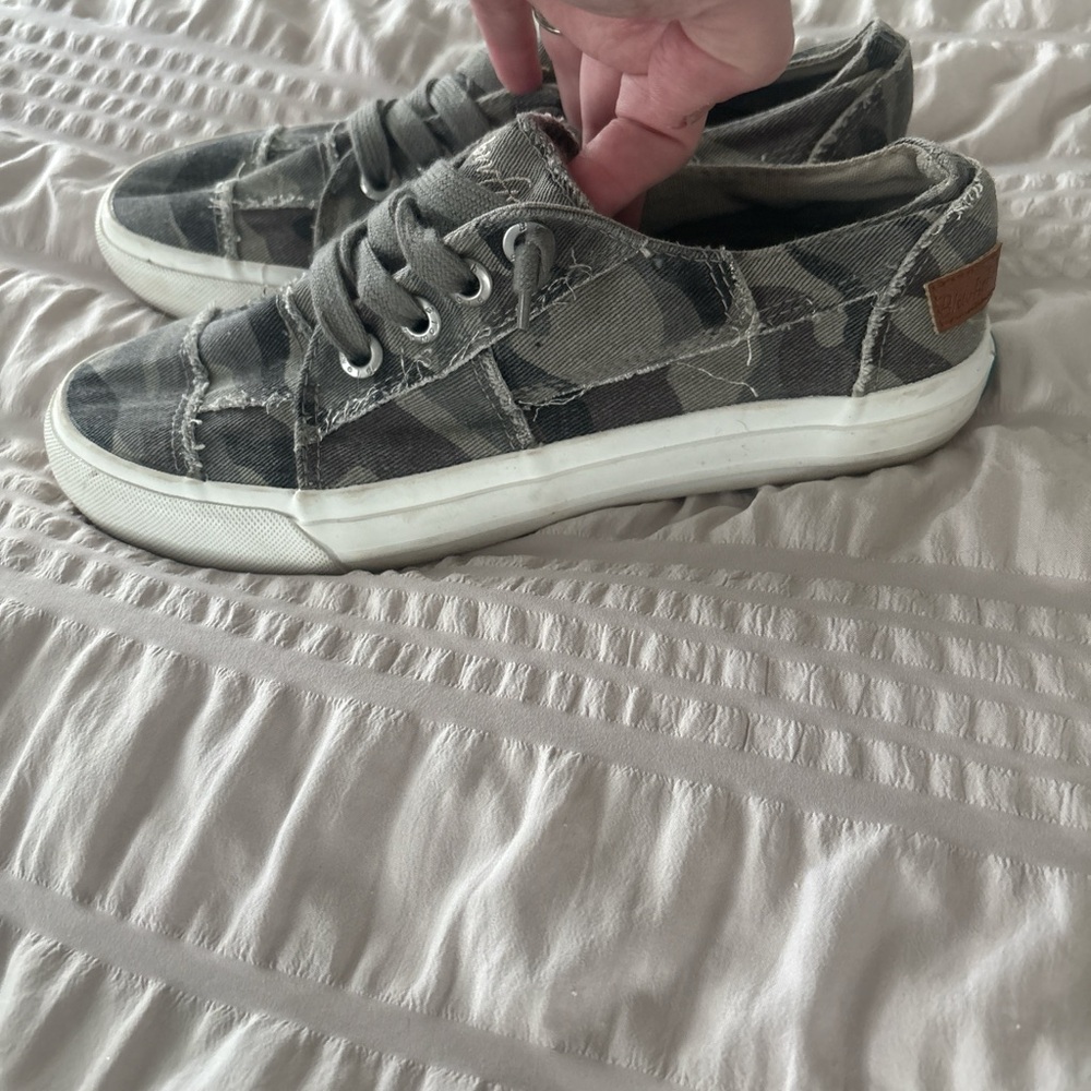 Blowfish Plaid Canvas Sneakers